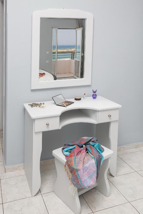 Sole Mare Seaside Apartments Гувес Екстериор снимка
