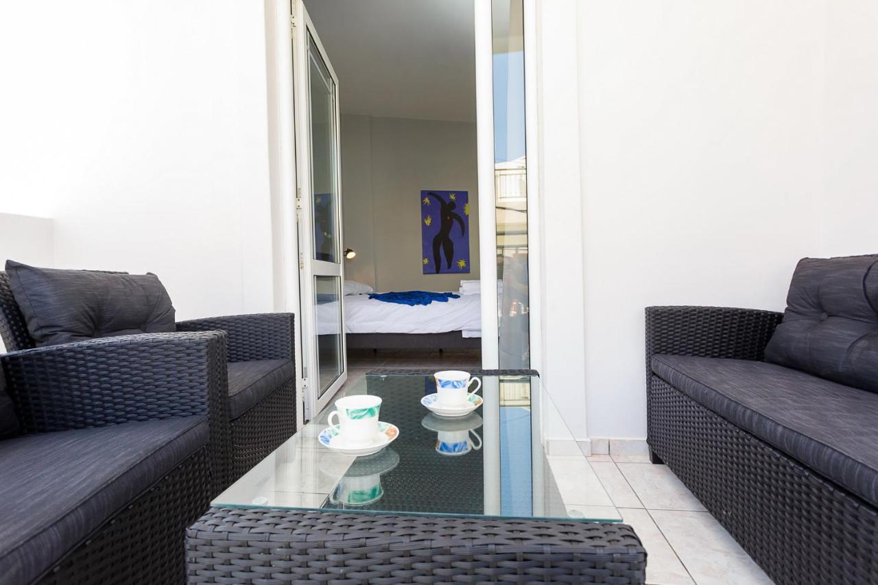 Sole Mare Seaside Apartments Гувес Екстериор снимка